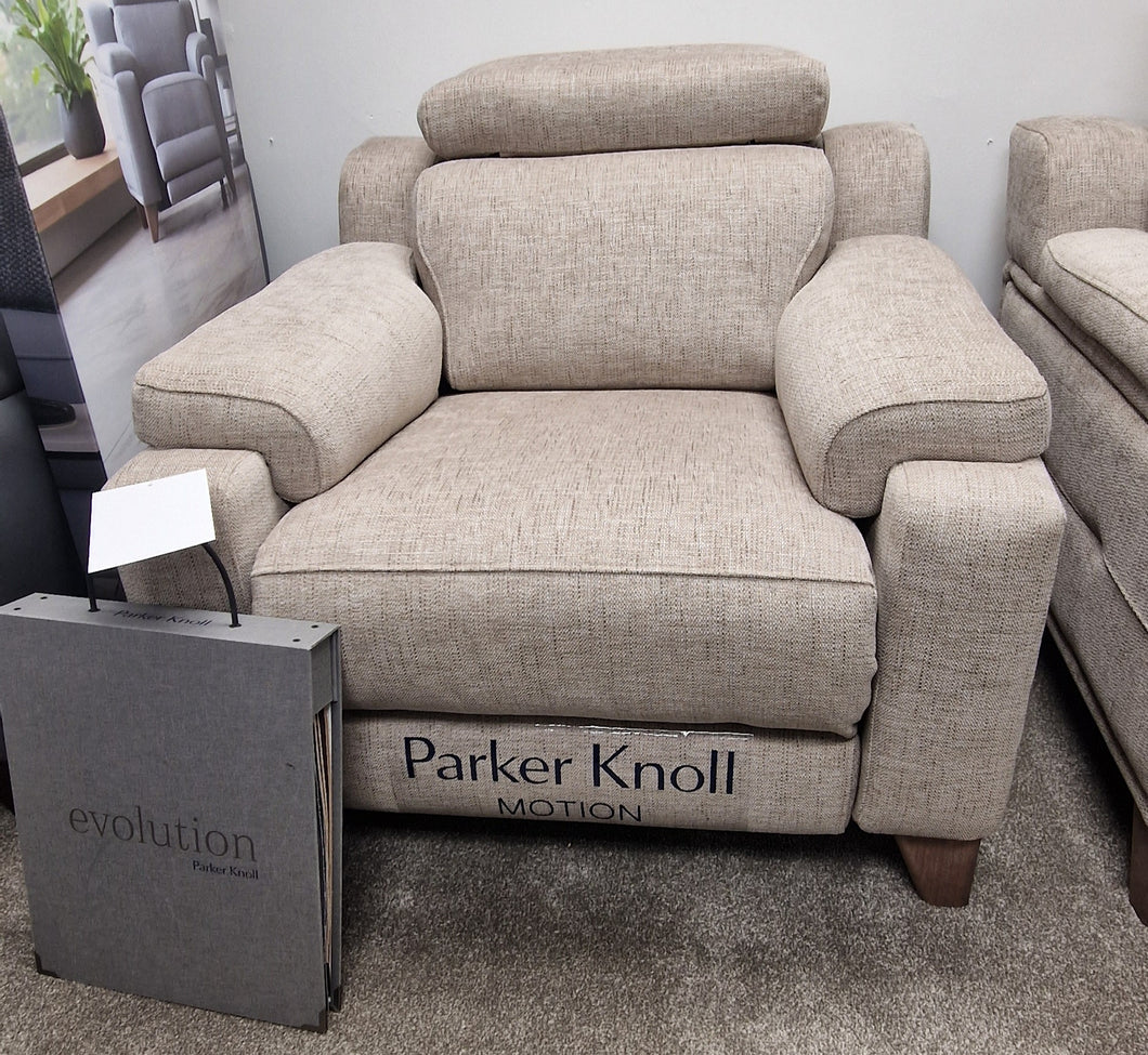 Parker Knoll 1701 - Crosshatch Sable *STAR BUY*