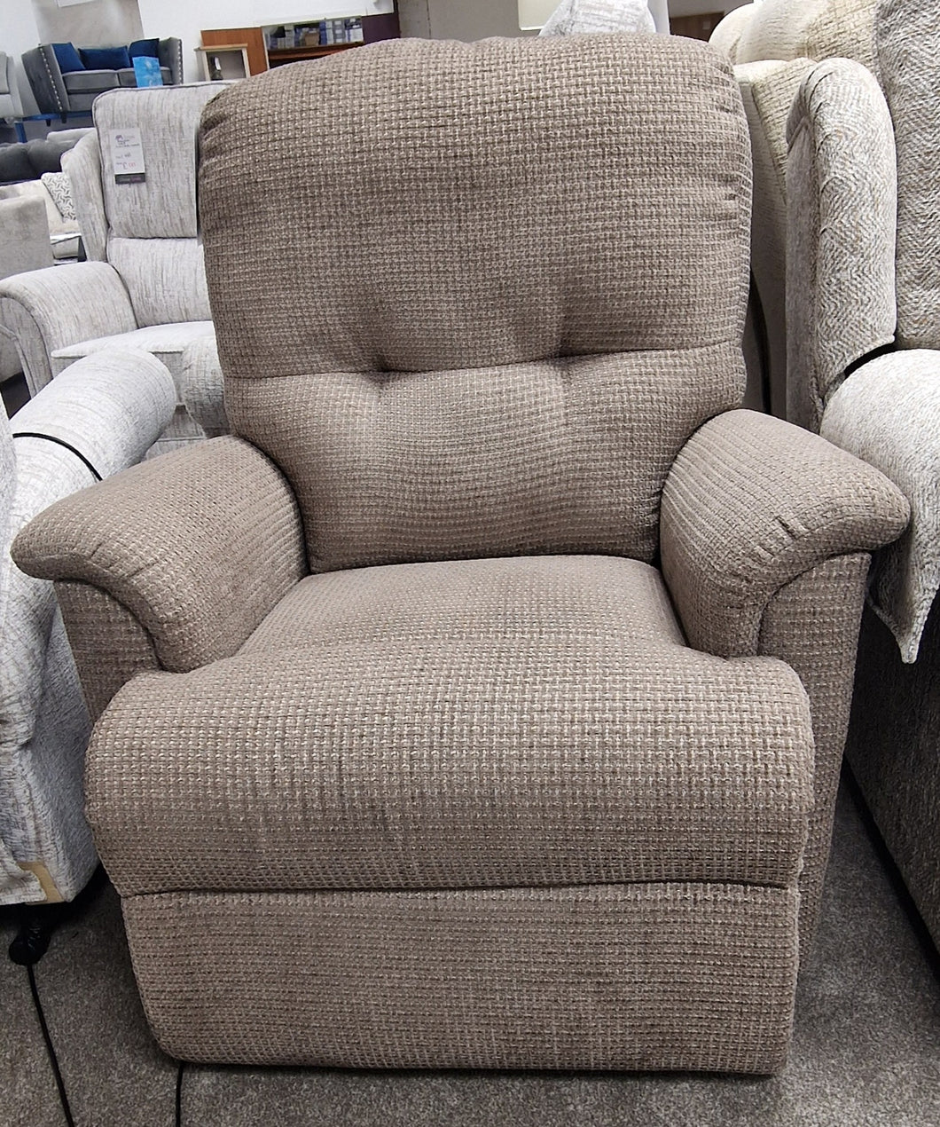 Sherborne Lincoln Standard Riser/Recliner - Portland Mink *STAR BUY*