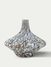 Load image into Gallery viewer, Aditya Vase Collection
