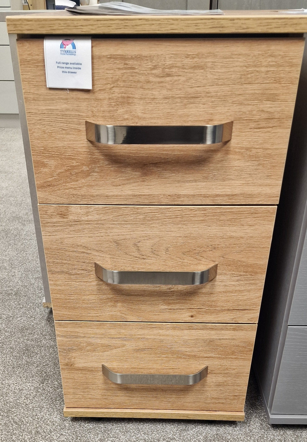 *CLEARANCE* Heart 3 Drawer Bedside - Gold Harbour Oak