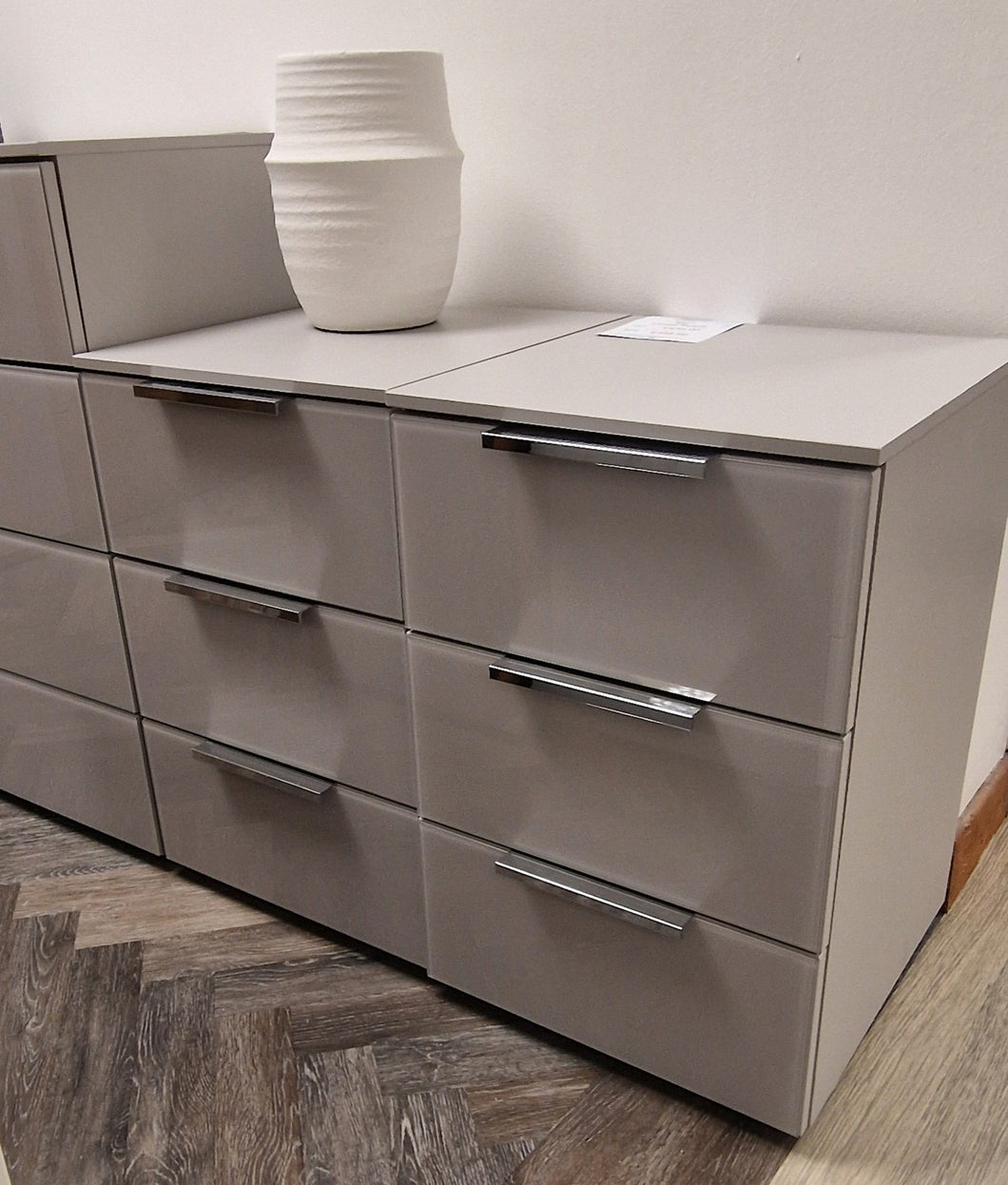 *SPRING CLEARANCE* Rauch Kim 3 Drawer Bedside