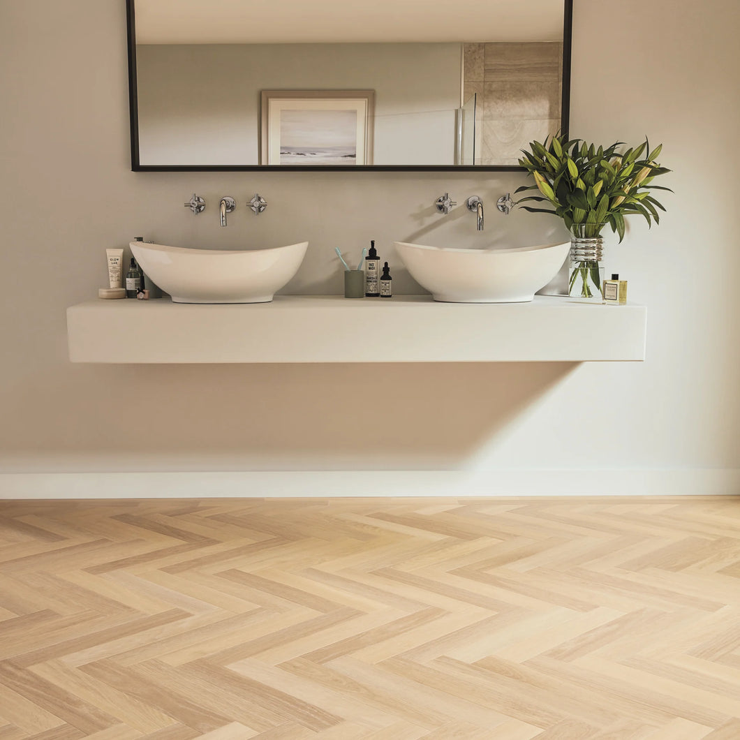 *CLEARANCE* Karndean Art Select Parquet - Savannah Oak SM-RL23-SR x10 BOX BUNDLE