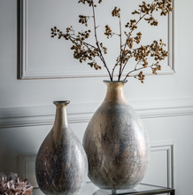 Load image into Gallery viewer, Kya Vase Collection
