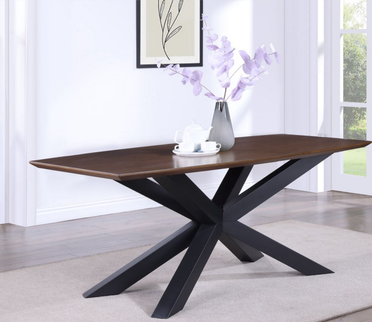 Nevada Dining Collection