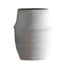 Load image into Gallery viewer, Larson Vase Collection
