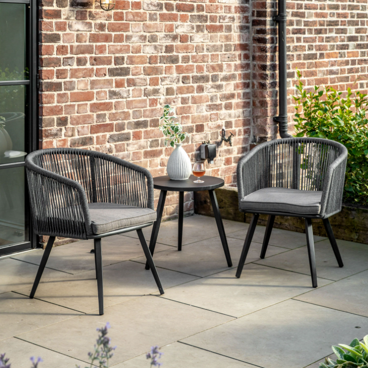 Cassis Outdoor Bistro Set