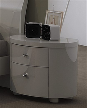 Load image into Gallery viewer, *CLEARANCE* GCL Vicky Bedside
