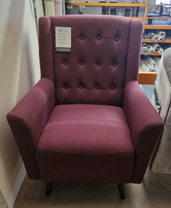 *SPRING CLEARANCE* Richmond Accent Chair