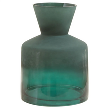 Load image into Gallery viewer, Baila Vase Collection - Green
