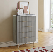 Load image into Gallery viewer, Izzy Bedroom Collection
