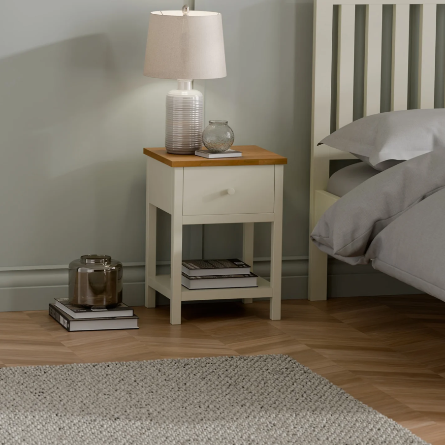 Coxmoor Ivory & Oak Bedroom Collection