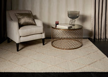 Load image into Gallery viewer, Katherine Carnaby Coast Diamond Rug - Cream CD03
