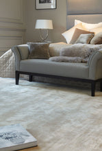 Load image into Gallery viewer, Katherine Carnaby Chrome Rug - Pearl
