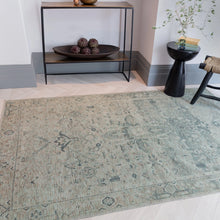 Load image into Gallery viewer, Kaya Rug - Vida KY04
