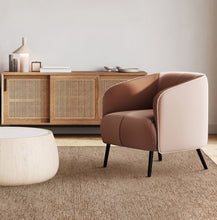 Load image into Gallery viewer, Mulberry Rug - Bronze
