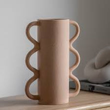 Load image into Gallery viewer, Sumi Vase Collection
