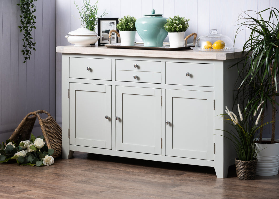*SPRING CLEARANCE* Arran - Large Sideboard, 3 Doors, 3 Drawers (DAM205P) - TO CLEAR
