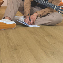 Load image into Gallery viewer, Quickstep Capture Laminate Flooring - Brushed Oak Warm Natural
