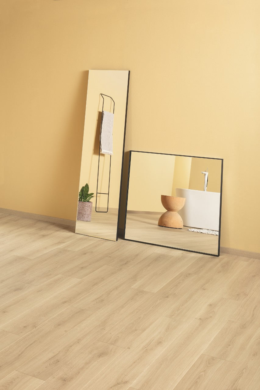 Quickstep Capture Laminate Flooring - Brushed Oak Natural